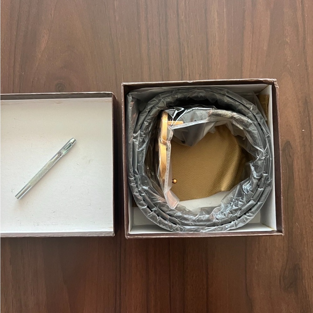 Gucci Black and Gold Marmont GG Belt - Picture 3 of 4